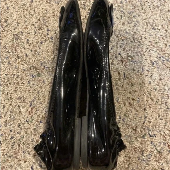 Tory Burch Glossy Black Flats - Picture 4 of 6